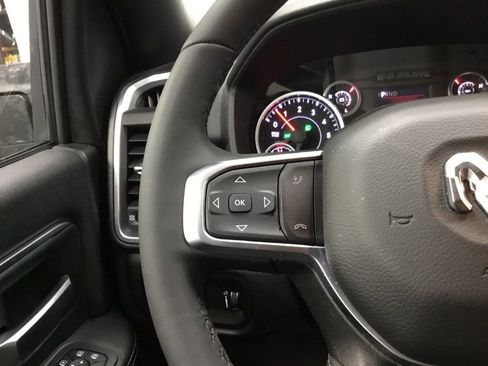 Used 2025 RAM 2500 Big Horn image 34