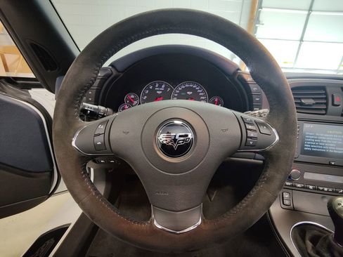 Used 2013 Chevrolet Corvette 427 image 44