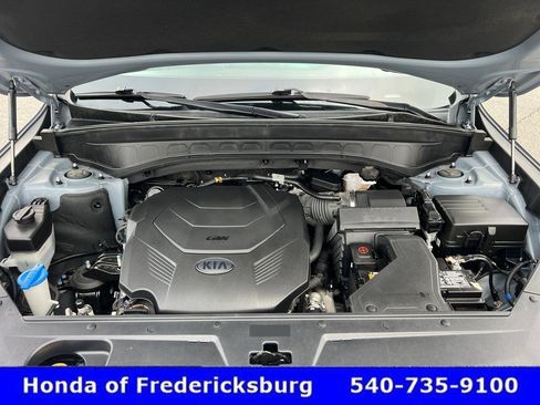 Used 2020 Kia Telluride S w/ S 8 Passenger Seating Package AWD/4WD image 13