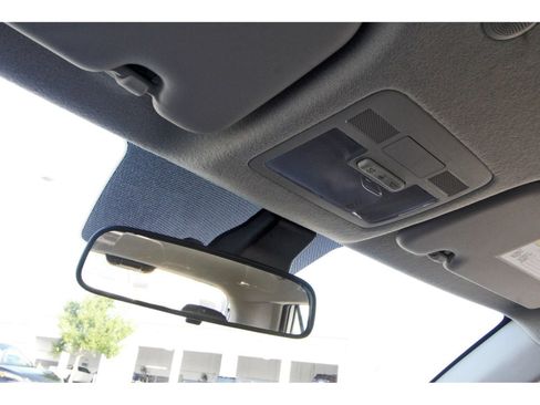 Used 2026 Hyundai Venue SE FWD image 23
