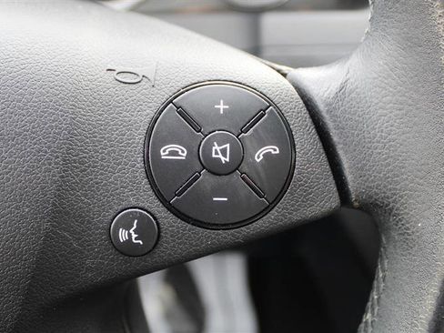 Used 2011 Mercedes-Benz C 300 4MATIC Sedan image 17