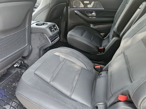 New 2026 Mercedes-Benz GLS 63 AMG 4MATIC image 30