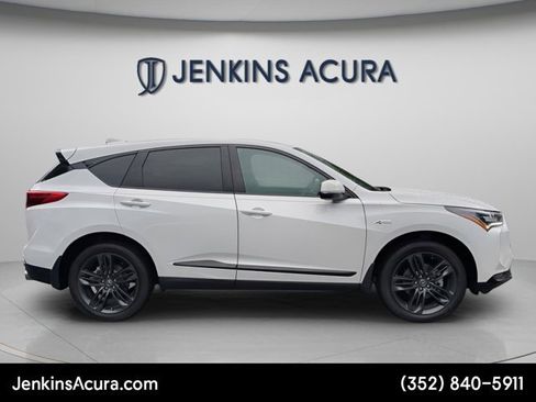 Used 2023 Acura RDX A-Spec image 9
