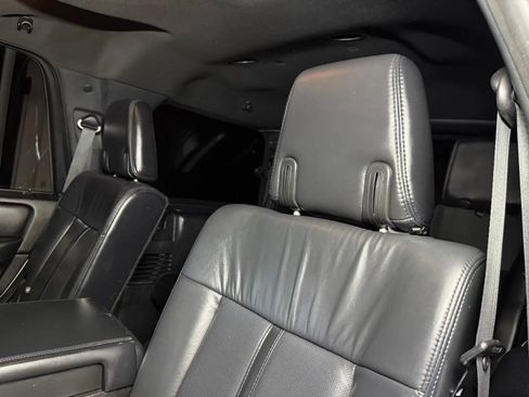 Used 2015 Lincoln Navigator 4WD image 22