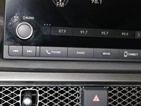 Used 2024 Acura Integra image 30