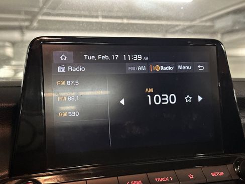 Used 2024 Kia Forte LXS image 19