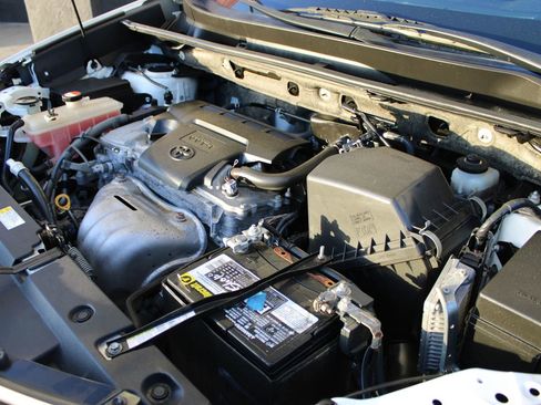 Used 2016 Toyota RAV4 LE image 25