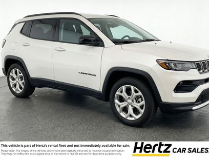 Used 2025 Jeep Compass Latitude