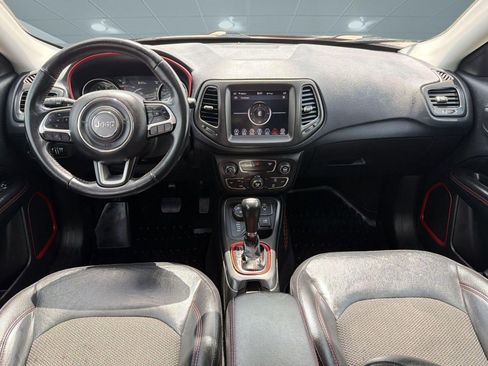 Used 2019 Jeep Compass Trailhawk AWD/4WD image 14