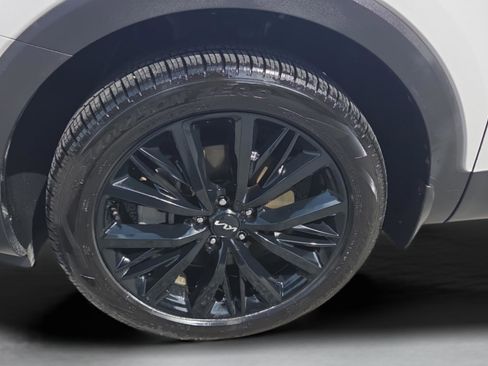 Used 2022 Kia Telluride SX w/ Towing Package FWD image 37