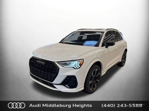Used 2025 Audi Q3 2.0T Premium Plus w/ Premium Plus Package AWD/4WD image 3