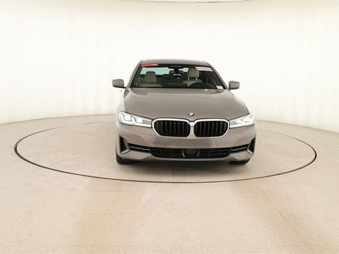 Used 2022 BMW 540i w/ M Sport Package image 11