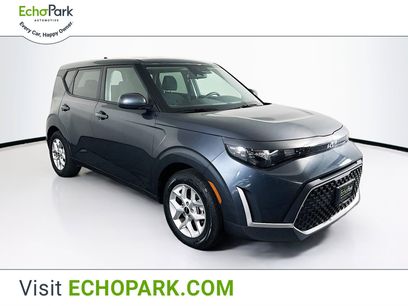 Used 2024 Kia Soul LX w/ Option Group 015