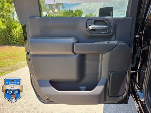 New 2026 GMC Sierra 2500 Pro w/ 1SA Pro Safety Plus Package AWD/4WD image 9