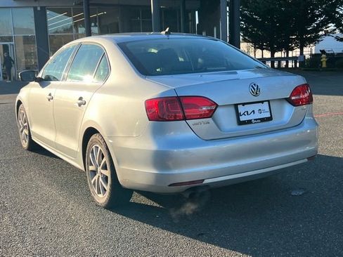 Used 2014 Volkswagen Jetta SE image 10