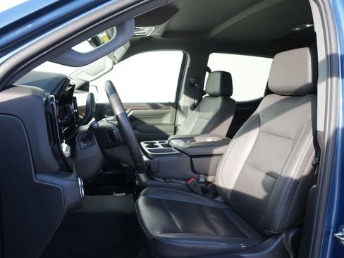 Used 2024 GMC Sierra 1500 SLT image 14