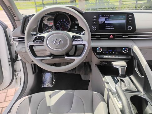 Used 2023 Hyundai Elantra SEL FWD image 49