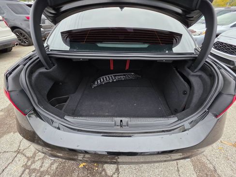 Used 2021 Alfa Romeo Giulia Ti w/ Nero Edizione image 12