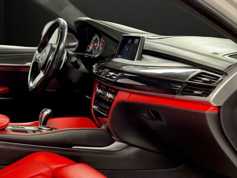Used 2016 BMW X6 M image 20
