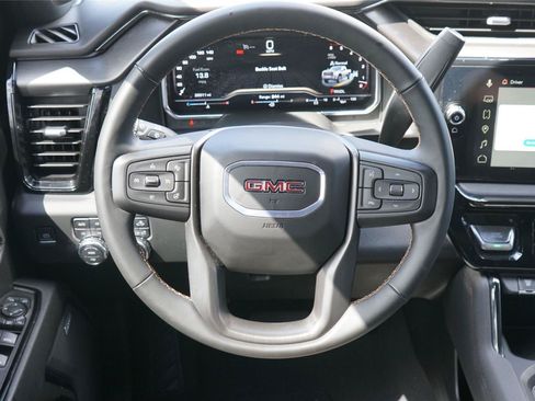 Used 2024 GMC Sierra 2500 AT4 w/ AT4 Premium Plus Package AWD/4WD image 25