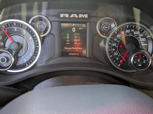 Used 2021 RAM 1500 Big Horn image 9