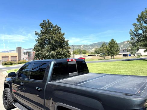 Used 2018 GMC Sierra 1500 SLT image 6