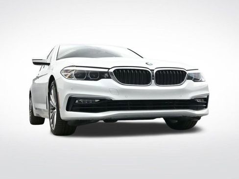 Used 2018 BMW 540i image 37