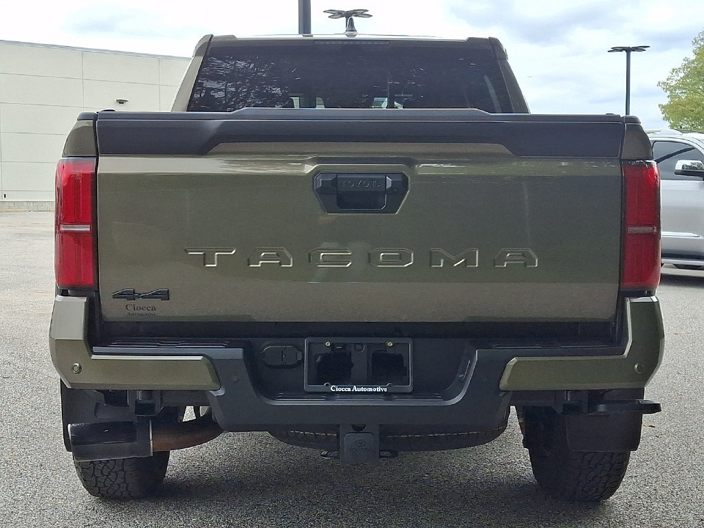 Used 2024 Toyota Tacoma TRD Off-Road w/ TRD Off Road Upgrade Package AWD/4WD image 8