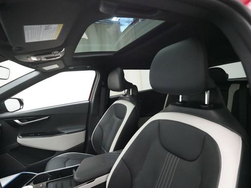 Certified 2023 Kia EV6 GT-Line AWD/4WD image 33