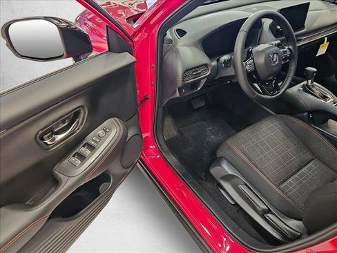 New 2026 Honda HR-V Sport image 9