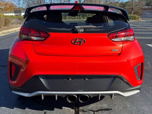 Used 2019 Hyundai Veloster Turbo R-Spec image 4