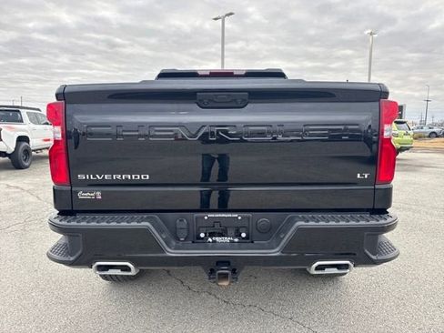 Used 2025 Chevrolet Silverado 1500 LT Trail Boss w/ Convenience Package II AWD/4WD image 5