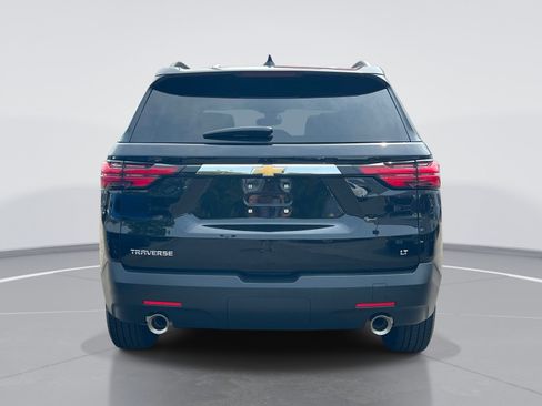 Used 2023 Chevrolet Traverse LT FWD image 6