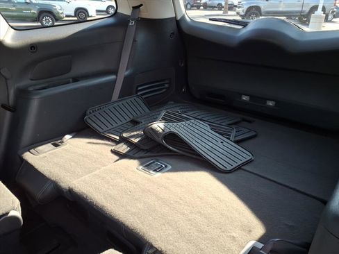 Used 2017 Buick Enclave Premium w/ Trailering Package image 14