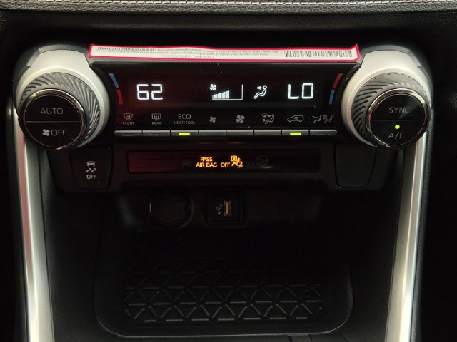 Certified 2024 Toyota RAV4 XLE Premium AWD/4WD image 17
