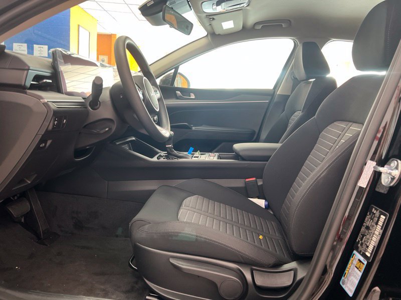 New 2026 Kia K5 LXS FWD image 17