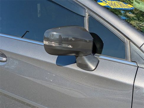 Used 2022 Subaru Crosstrek 2.5i Limited w/ Moonroof Package 1 image 11