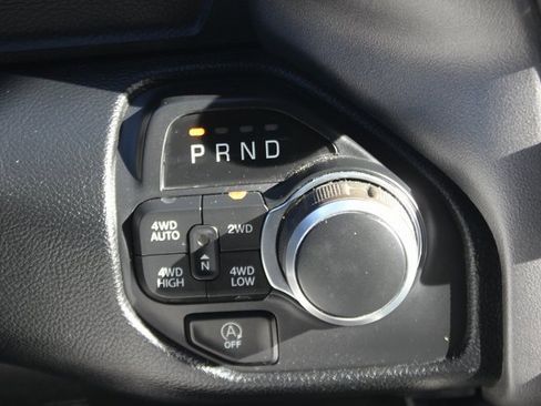 Used 2020 RAM 1500 Big Horn image 10