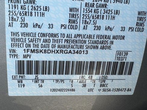 Used 2024 Ford Explorer XLT w/ Equipment Group 202A AWD/4WD image 23