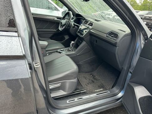 Used 2023 Volkswagen Tiguan SE R-Line AWD/4WD image 22