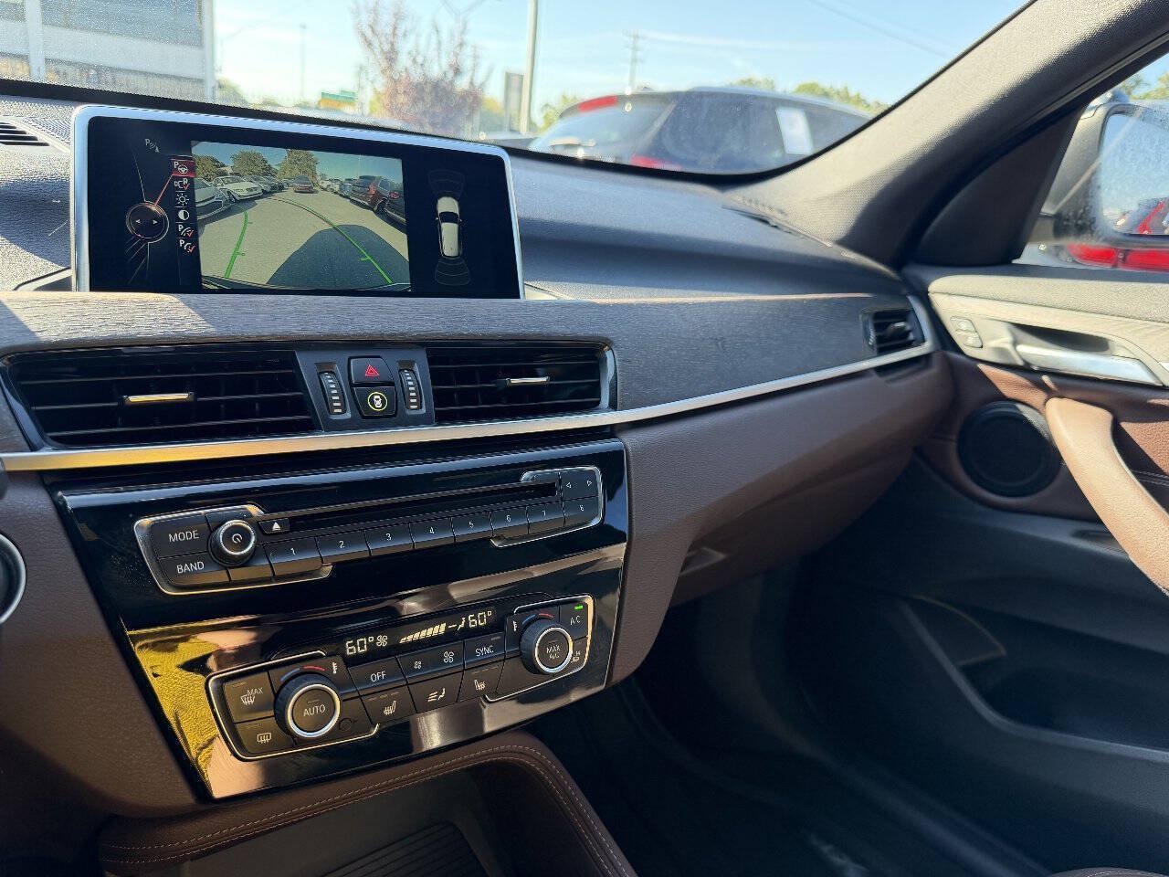 Used 2017 BMW X1 xDrive28i AWD/4WD image 19