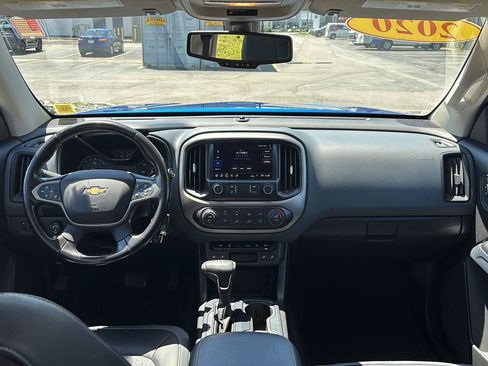 Used 2020 Chevrolet Colorado Z71 AWD/4WD image 11