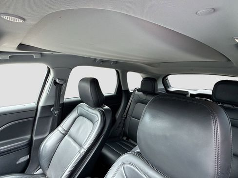 Used 2020 Lincoln Corsair FWD image 26