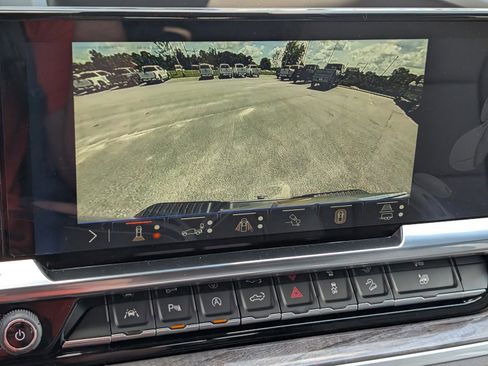 New 2026 Chevrolet Silverado 1500 LTZ w/ LTZ Premium Package AWD/4WD image 25