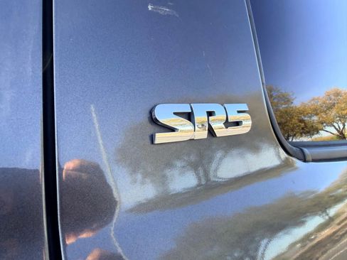 Used 2015 Toyota Tundra SR5 w/ SR5 Upgrade Package image 22