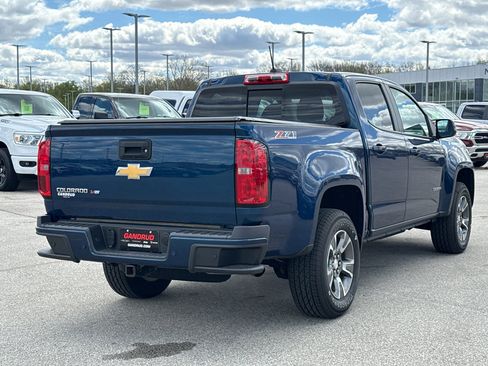 Used 2019 Chevrolet Colorado Z71 AWD/4WD image 5