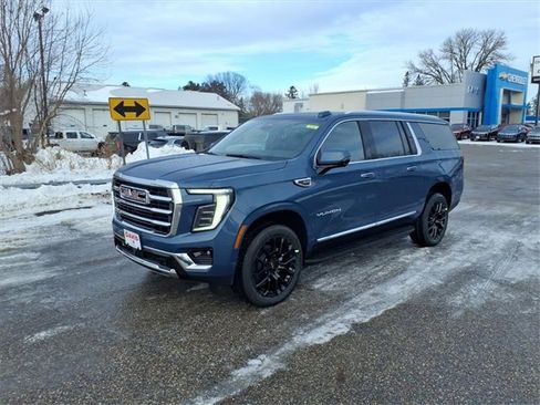 New 2026 GMC Yukon XL Elevation image 8