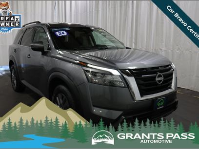 Certified 2024 Nissan Pathfinder SV