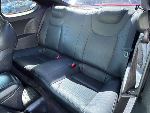 Used 2013 Hyundai Genesis 3.8 RWD image 24