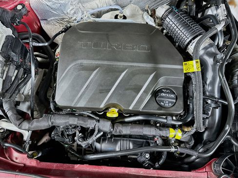 Used 2024 Chevrolet Trax RS w/ Driver Confidence Package image 31